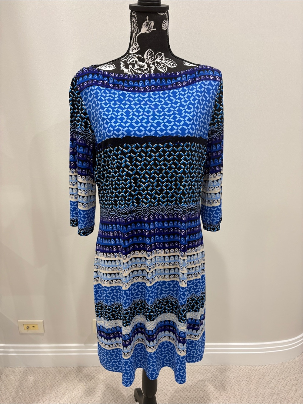 Donna Morgan Blue & White Dress